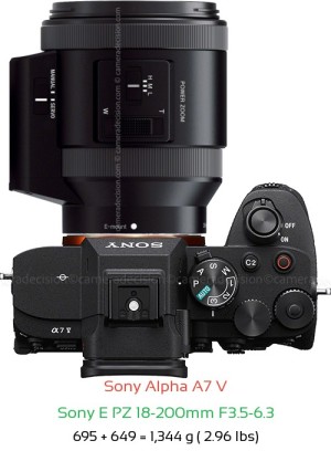 Sony A7 V with Sony E PZ 18-200mm F3.5-6.3 Lens Size
