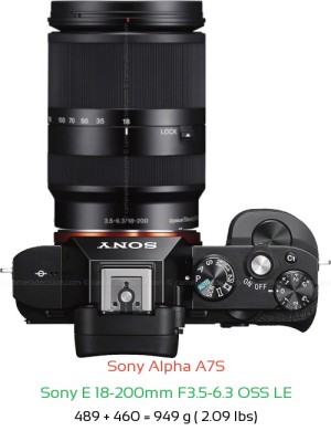 Sony A7S with Sony E 18-200mm F3.5-6.3 OSS LE Lens Size