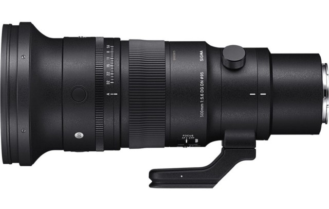 Sigma 500mm f5.6 DG DN OS Sports impresses by its compact size and light weight