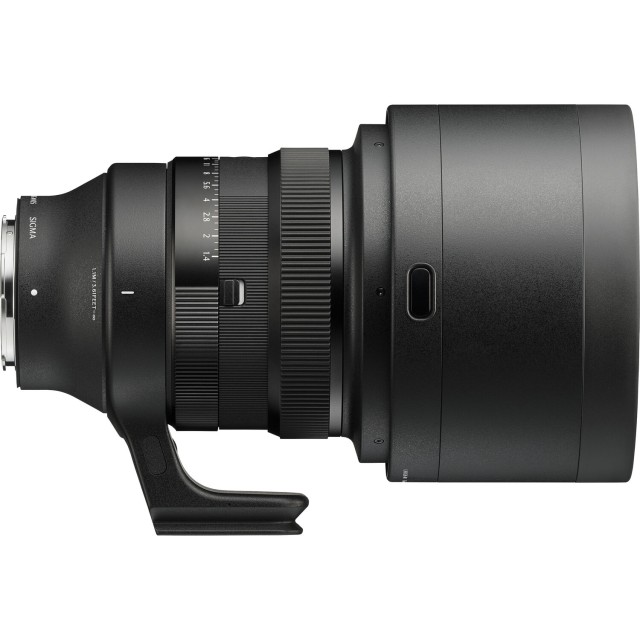 Sigma with its F1.4 aperture is first of its kind among AF 135mm lenses