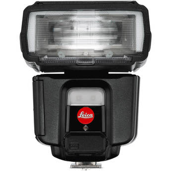 External flash for the Leica Q3 Monochrom