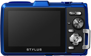 Olympus TG-830 iHS back view and LCD 
