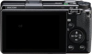 Ricoh GR III HDF back view and LCD 